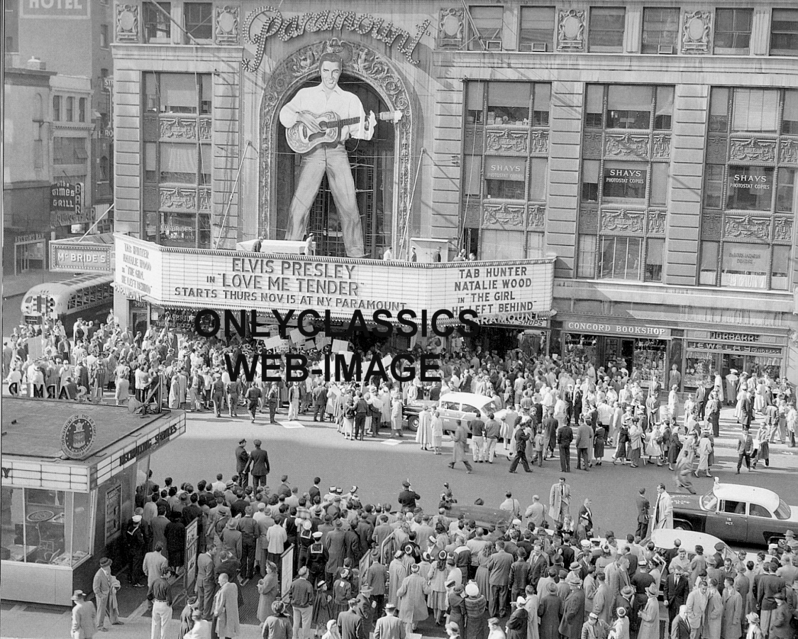 1956 PARAMOUNT MOVIE THEATER ELVIS PRESLEY MARQUEE LOVE ME TENDER CROWD ...